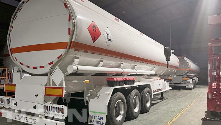 3 Axle Petrol Semi Tanker for Sale in Guyana