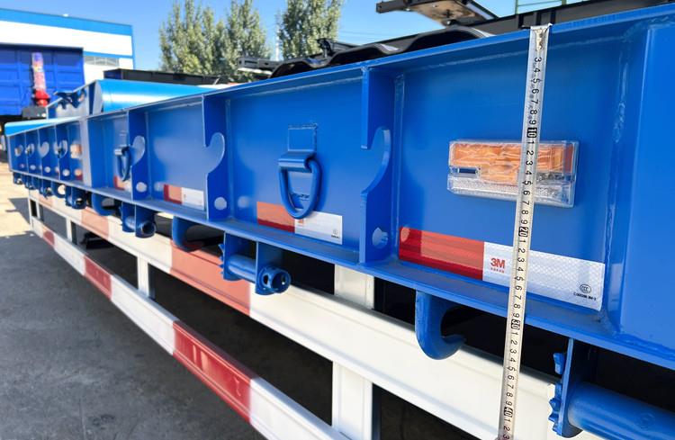Hydraulic Semi 40ft Tri Axle Low Bed Trailer Truck for Sale in Guyana