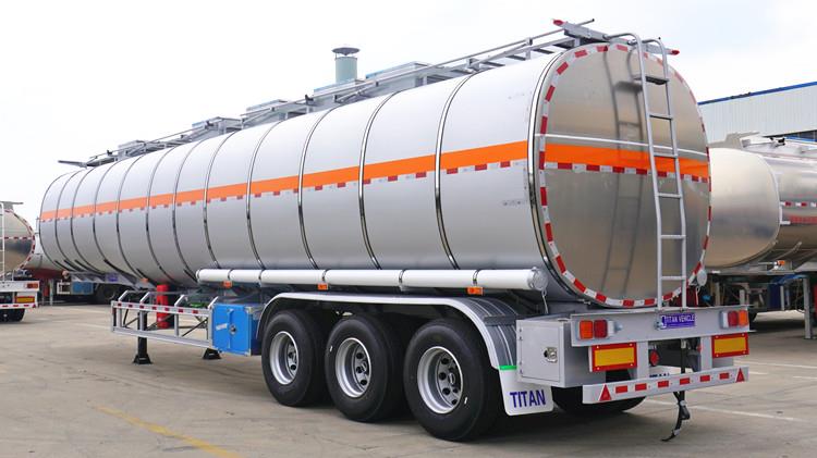 Petrol Stainless Steel Tanker Trailer for Sale in Guyana Bartica