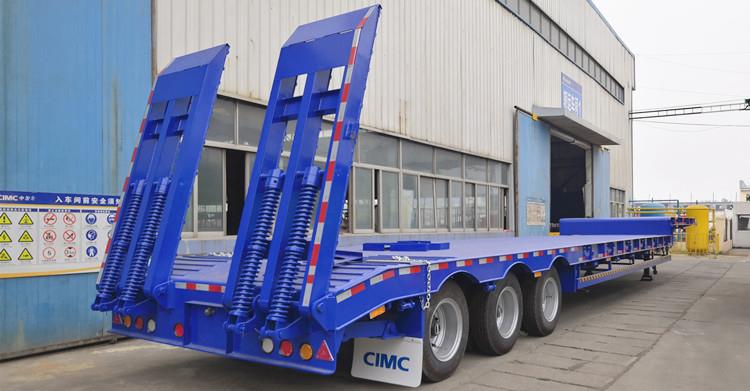 CIMC Tri Axle Low Bed Truck Trailer for Sale in Guyana
