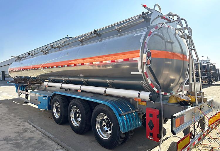 50000 Liters Aluminum Tanker Trailer for Sale in Guyana