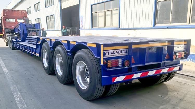 Tri Axle Lowboy Semi Trailer Truck Price in Guyana