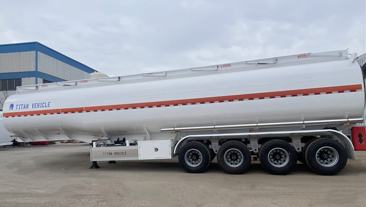 4 Axle Semi Fuel Tanker Trailer for Sale in Guyana
