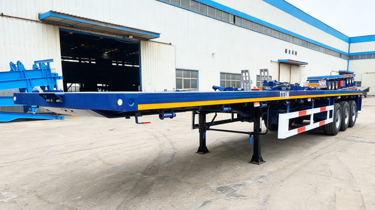 Tri Axle Semi Truck Flatbed Trailer Tractor for Sale in Guyana