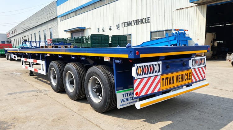 Tri Axle Semi Truck Flatbed Trailer Tractor for Sale in Guyana
