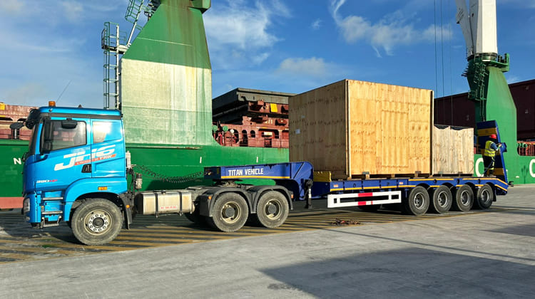 3 Axle 60 Ton 40 Ft Semi Low Bed Trailer Price for Sale in Guyana