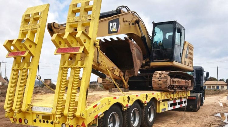 3 Axle 60 Ton 40 Ft Semi Low Bed Trailer Price for Sale in Guyana