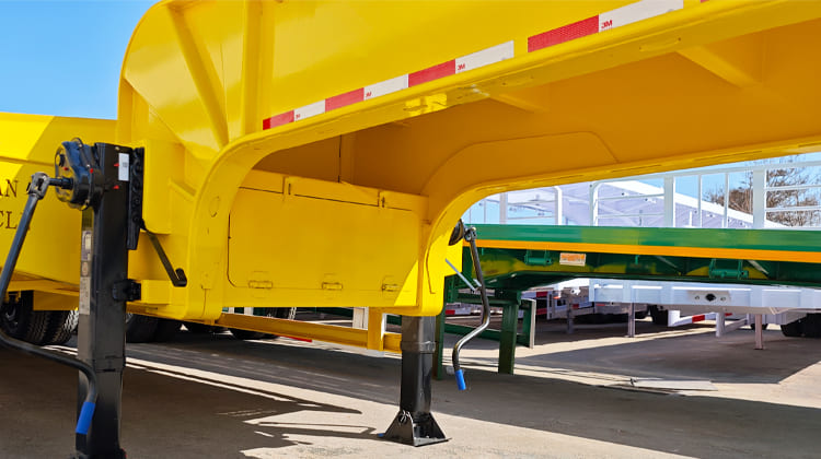 3 Axle 60 Ton 40 Ft Semi Low Bed Trailer Price for Sale in Guyana