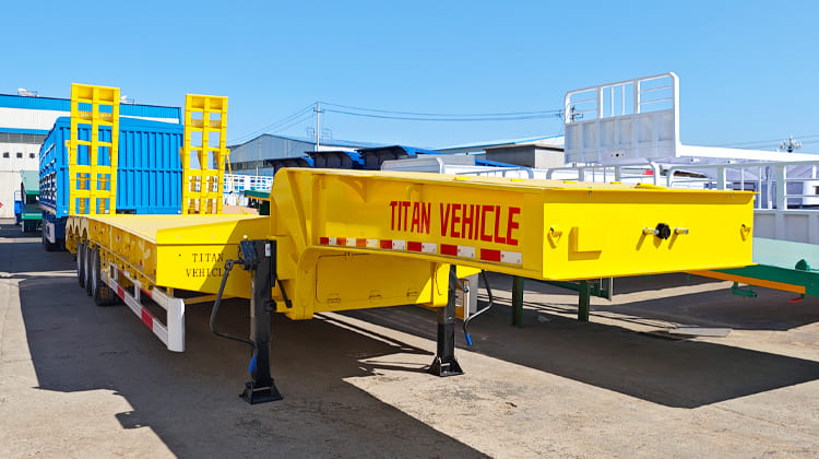 3 Axle 60 Ton 40 Ft Semi Low Bed Trailer Price for Sale in Guyana