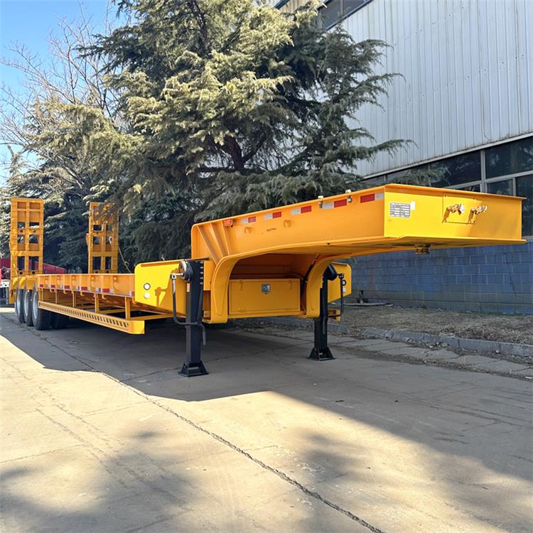 CIMC 3 Axle Low Bed Trailer