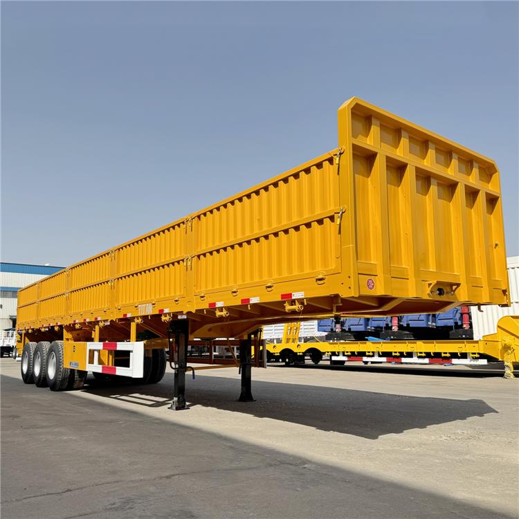 Tri Axle Trailer with Drop Side